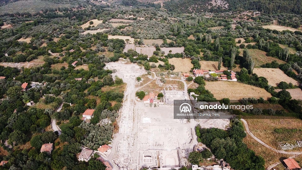 "Gladyatörler kenti" Stratonikeia'da Geleceğe Miras Projesi ile çalışmalar hızlandı