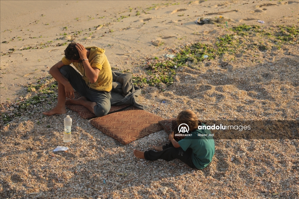 Struggle of Palestinians who fled to Deir al-Balah due to Israeli attacks