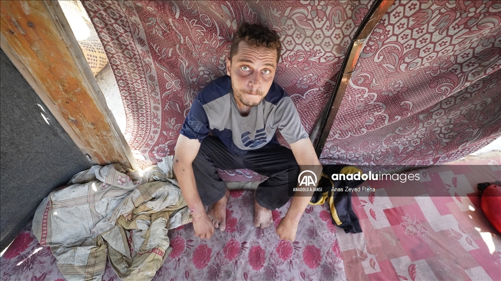 İsrail'in alıkoyduktan bir ay sonra serbest bıraktığı Gazzeli Bedir Dahlan ailesine kavuştu