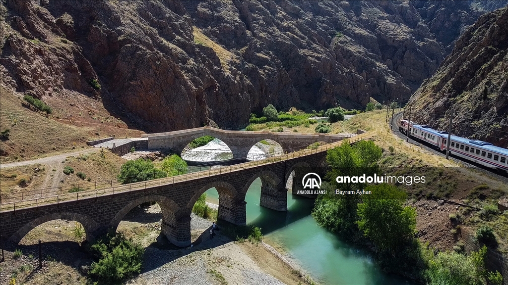 Sivas'ın doğal güzelliği: 'Çaltı Kanyonu'