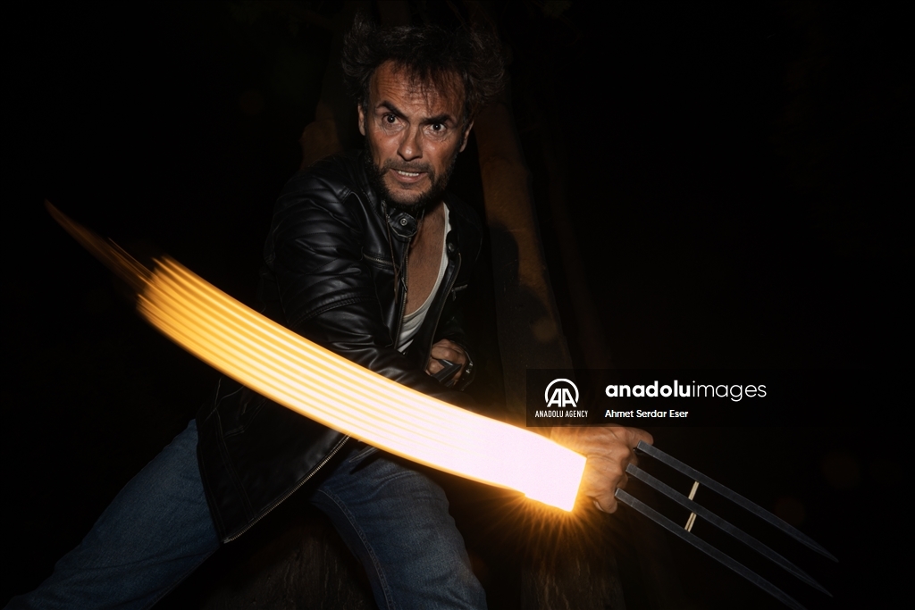 "Yerli Wolverine" verdiği pozlarla film sahnelerini aratmıyor