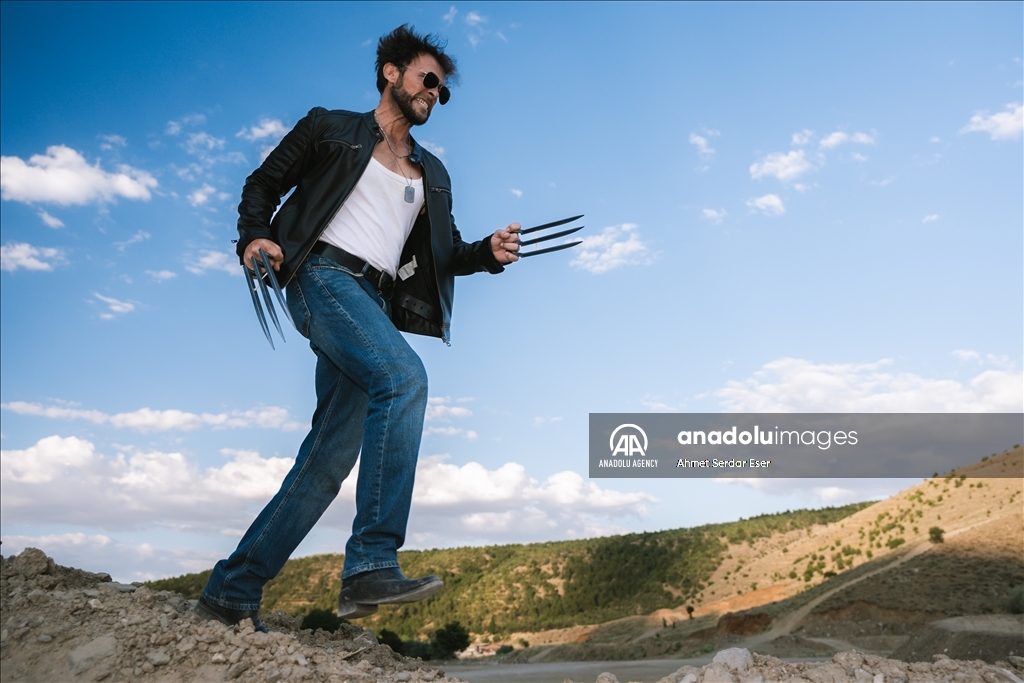 "Yerli Wolverine" verdiği pozlarla film sahnelerini aratmıyor