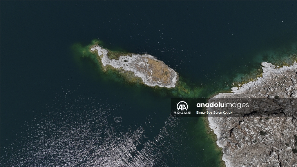 Van Gölü'ndeki Akdamar Adası