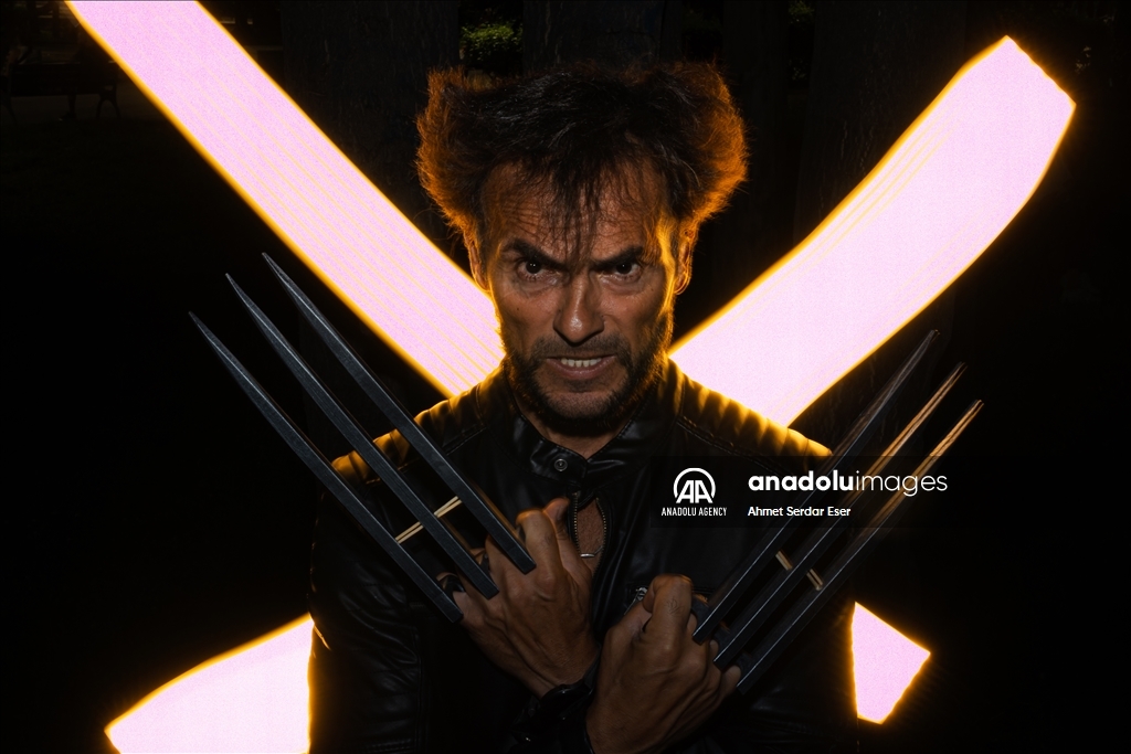 "Yerli Wolverine" verdiği pozlarla film sahnelerini aratmıyor