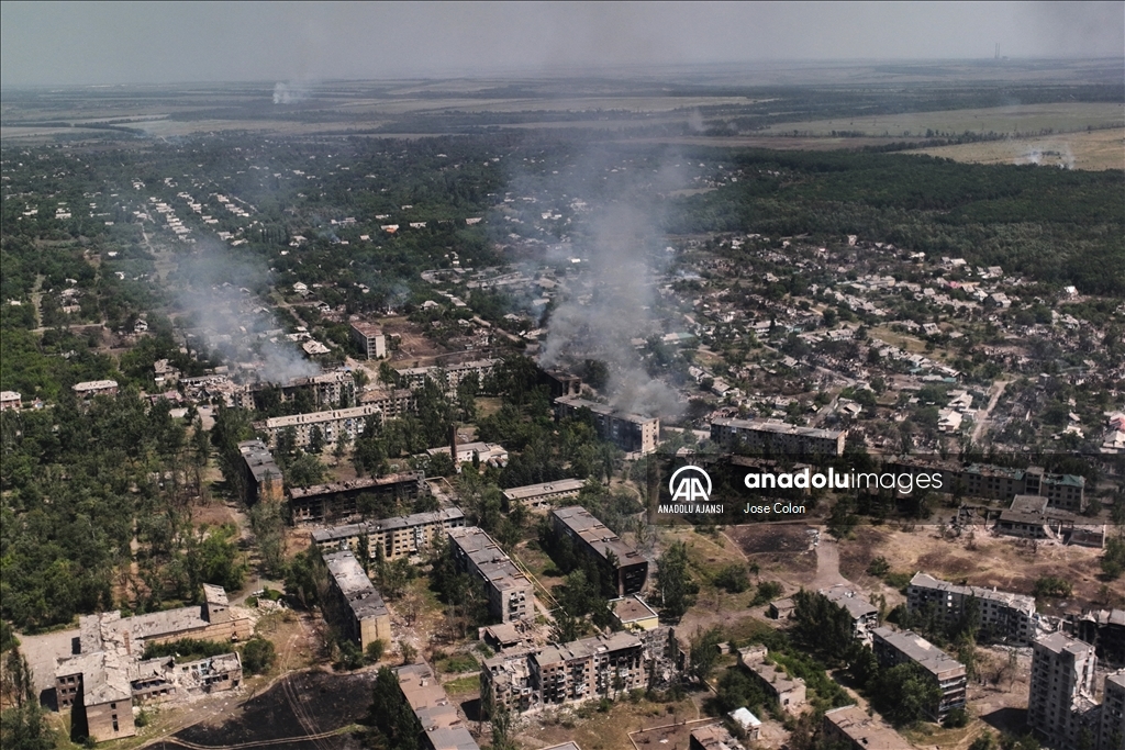 Ukrayna'nın Toretsk kentinde savaşın izleri 