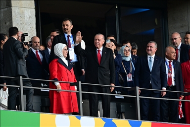 Cumhurbaşkanı Erdoğan, Türkiye-Hollanda maçında milli takımı yalnız bırakmadı