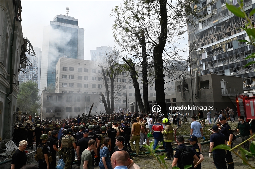 Russian attack on children's hospital in Kyiv results in multiple fatalities