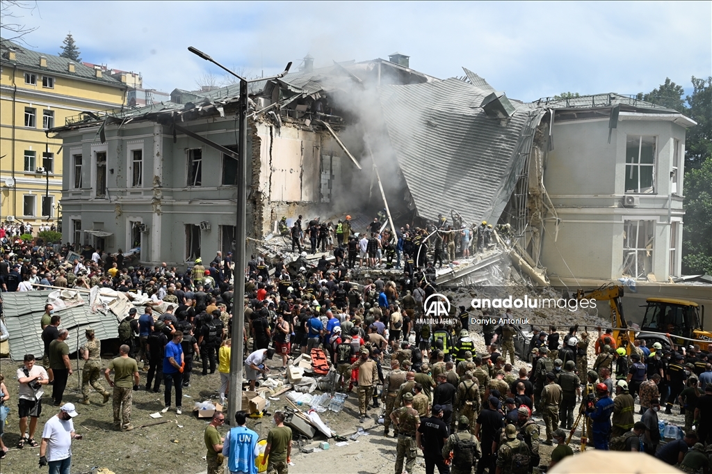 Russian attack on children's hospital in Kyiv results in multiple fatalities