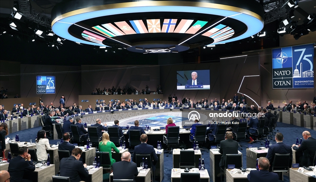 Cumhurbaşkanı Erdoğan, NATO Atlantik Konseyi Devlet ve Hükümet Başkanları Oturumu'na katıldı