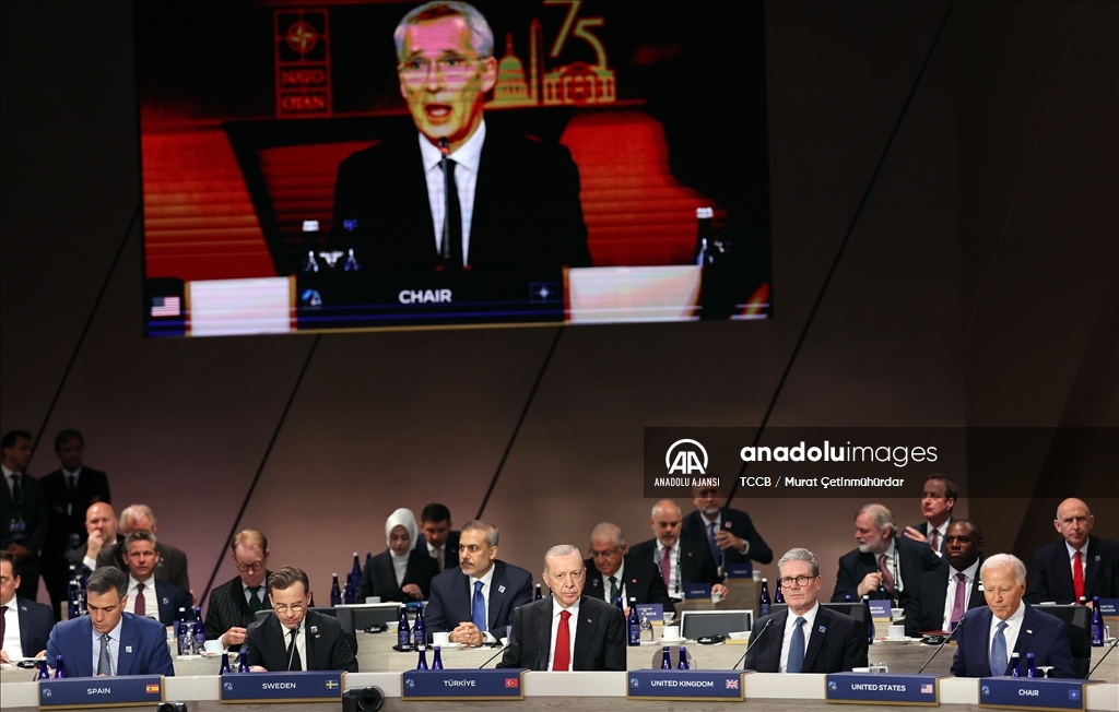 Cumhurbaşkanı Erdoğan, NATO Atlantik Konseyi Devlet ve Hükümet Başkanları Oturumu'na katıldı
