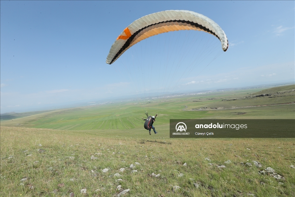 Пилоты-парапланеристы провинции Карс вдохнули в регион новое дыхание