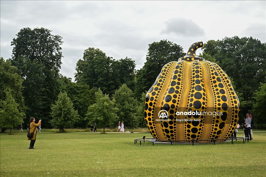 Yayoi Kusama's largest bronze sculpture 'Pumpkin' unveiled in Kensington Gardens, London