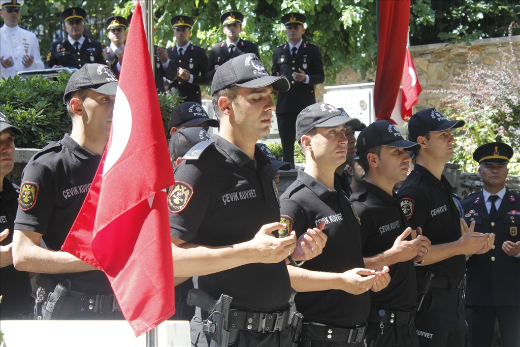 Bursa'da 15 Temmuz'da şehitlikler ziyaret edildi
