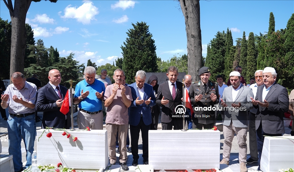 15 Temmuz şehitleri Edirnekapı'da dualarla anıldı