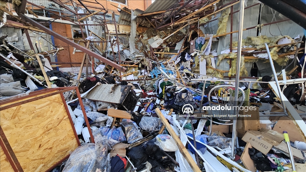 Rus saldırısının ardından Ukrayna'nın Herson kentindeki hasar görüntülendi 