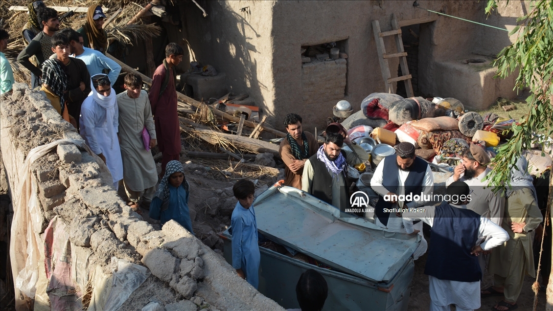 Afganistan'da sel ve fırtına nedeniyle en az 35 kişi hayatını kaybetti