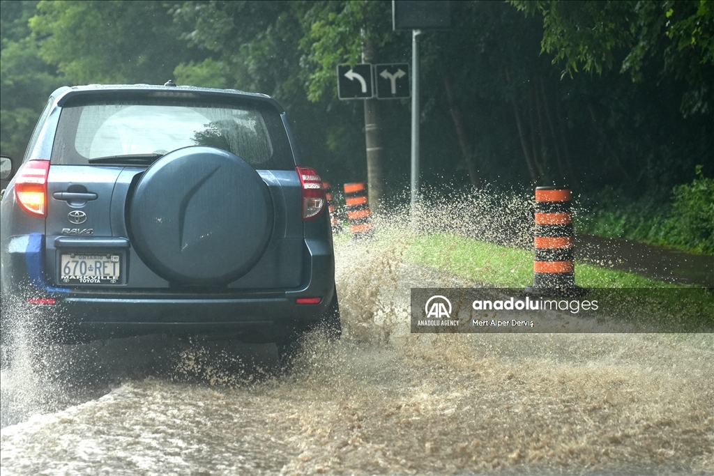 На Торонто обрушились проливные дожди