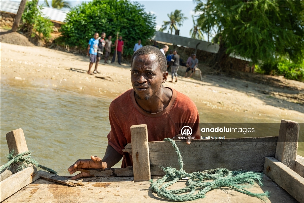 Cultural profession of Yambe Island: Boating