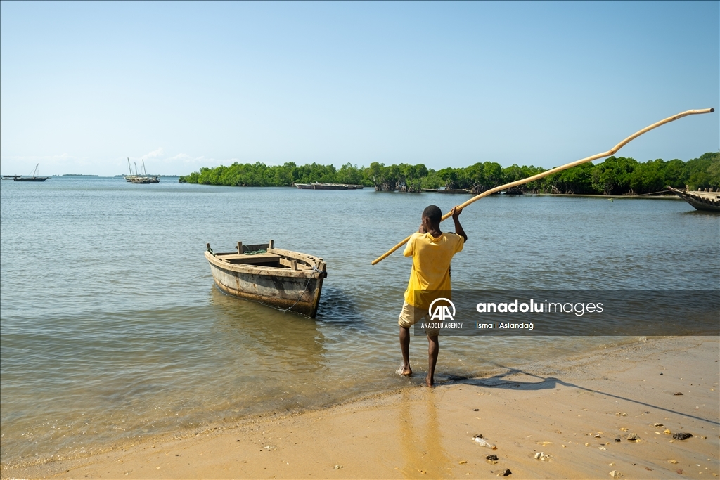 Cultural profession of Yambe Island: Boating