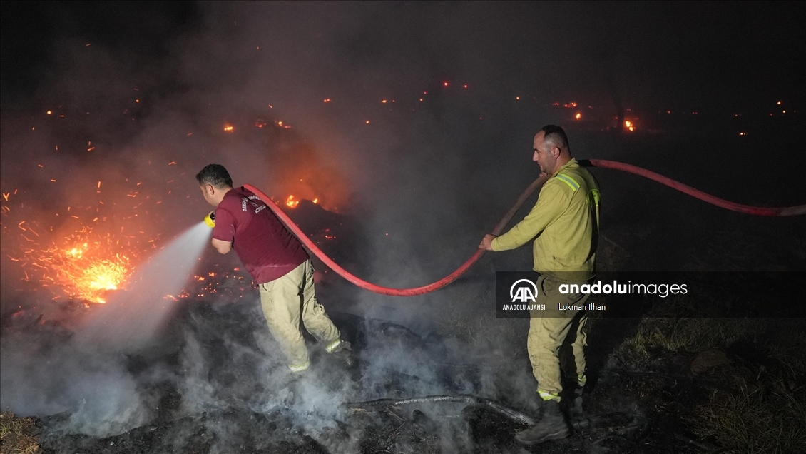 Orman yangınlarının kara savaşçıları mücadelesini aralıksız sürdürüyor