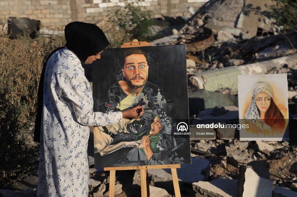 رسامة فلسطينية تعكس معاناة أهل غزة تحت وطأة الهجمات الإسرائيلية