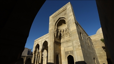 Bakü'nün tarihi yapılarından Şirvanşahlar Sarayı Osmanlı izlerini taşıyor