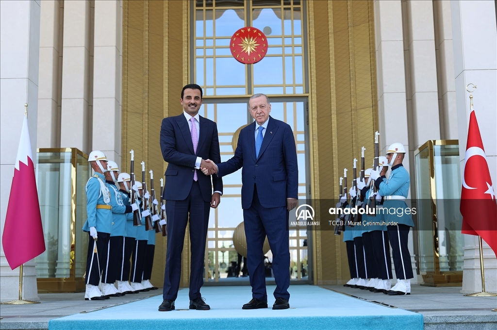 Cumhurbaşkanı Erdoğan, Katar Emiri Şeyh Temim bin Hamed Al Sani ile görüştü