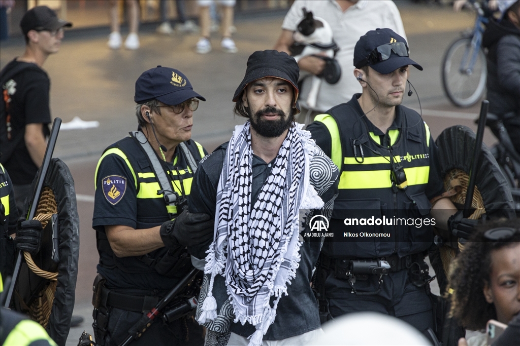 Amsterdam'da Filistin yanlısı protestoda tutuklamalar