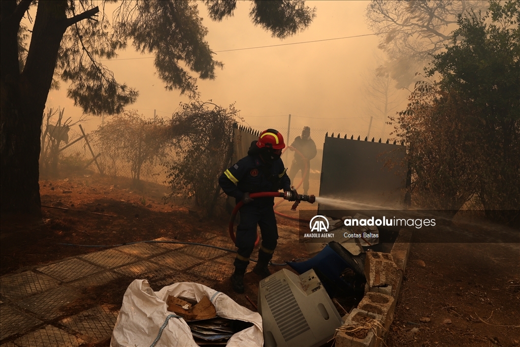 Wildfire in Greece's Athens