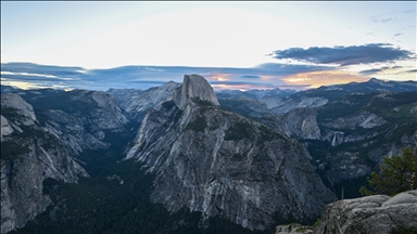 Kaliforniya'da bulunan Yosemite Ulusal Parkı