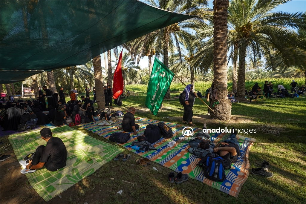 В Ираке прошло траурное шествие Арбаин