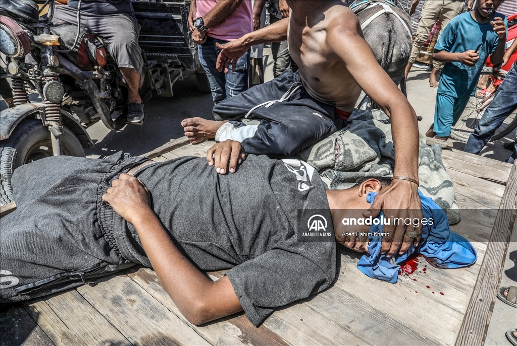 Filistinli bir çocuk, İsrail ordusuna bağlı keskin nişancı tarafından başından vuruldu