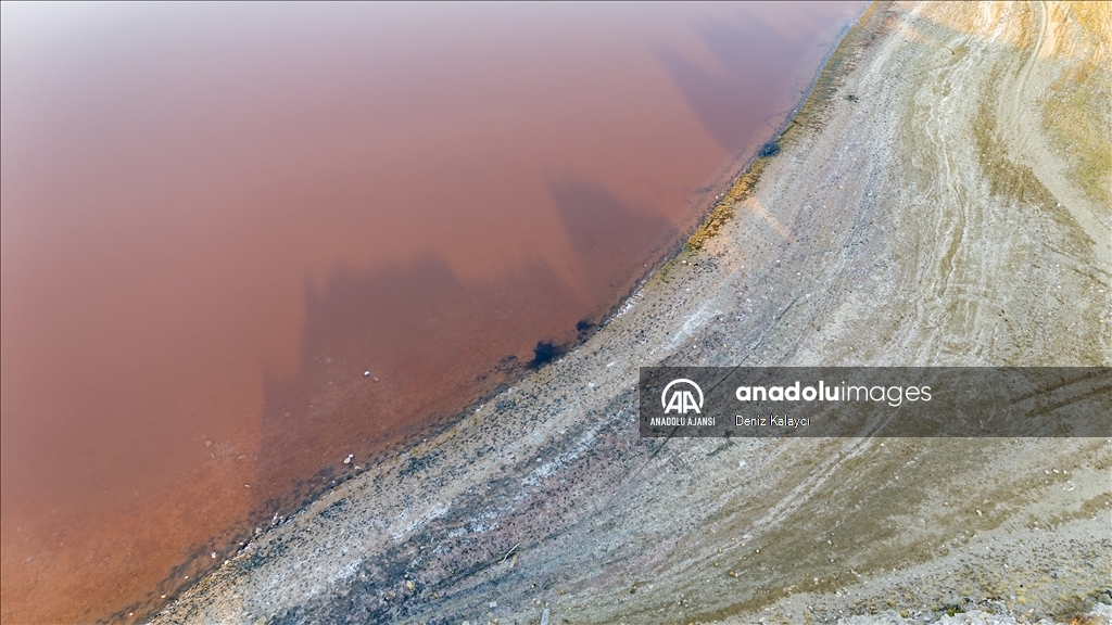 Çanakkale'nin "Pembe Göl"ü