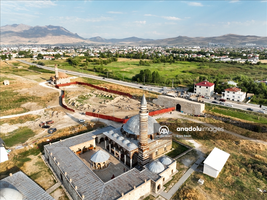 تركيا.. اكتشاف آثار جديدة في المدينة القديمة بولاية وان