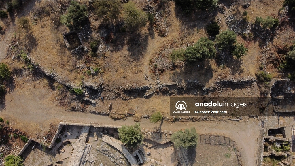 Kelenderis Antik Kenti'nde 2 bin 500 yıllık kalenin ortaya çıkarılması hedefleniyor