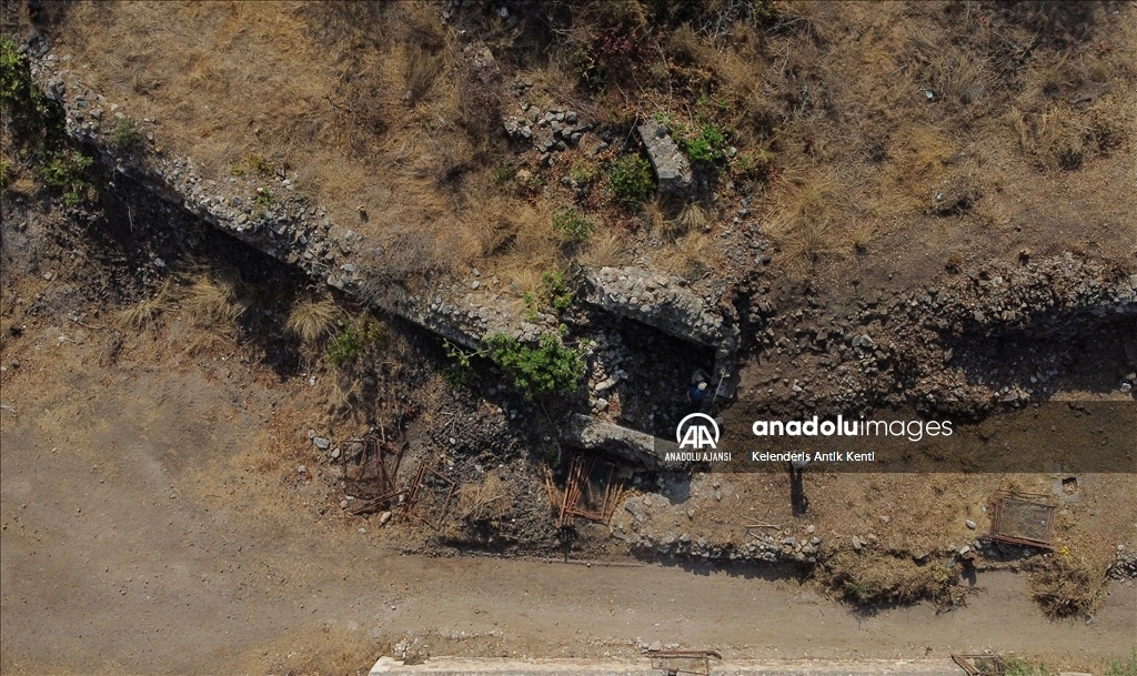 Kelenderis Antik Kenti'nde 2 bin 500 yıllık kalenin ortaya çıkarılması hedefleniyor