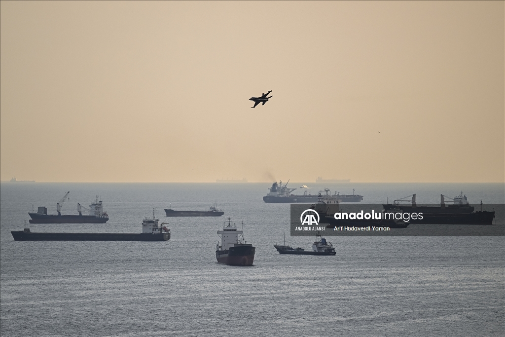 SOLOTÜRK İstanbul semalarında prova uçuşu yaptı
