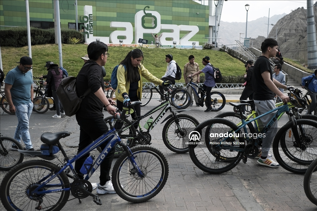 Pedestrian Day in Bolivia