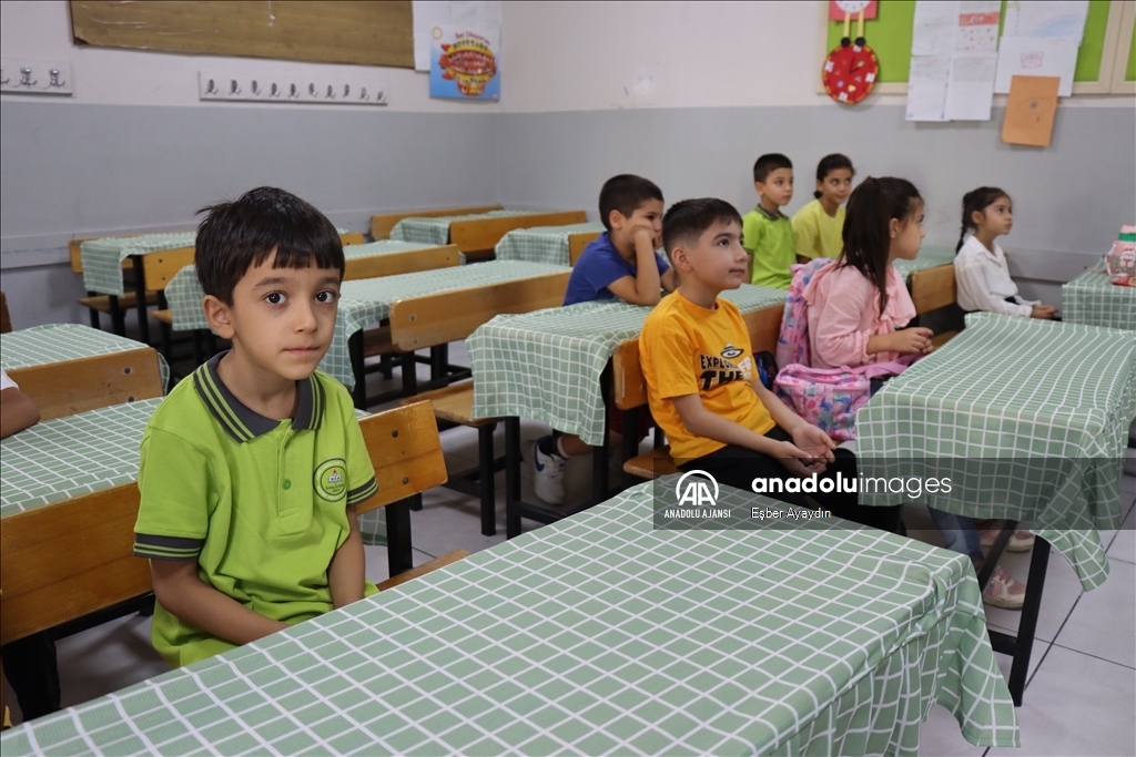 Okullarda ilk zil "uyum" için çaldı