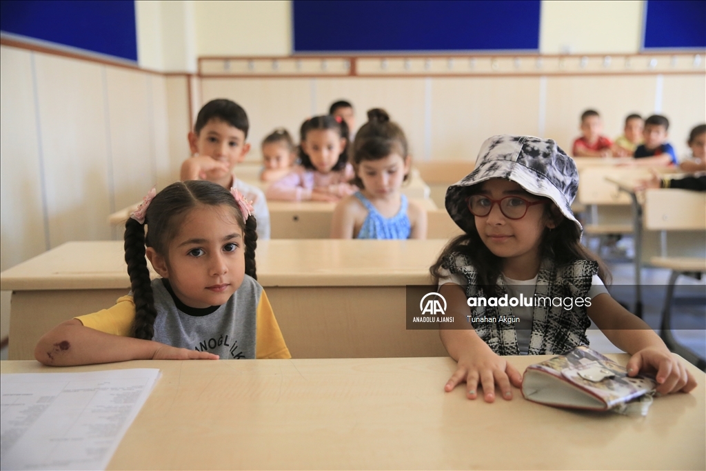 Kayseri'de okullarda ilk zil "uyum" için çaldı