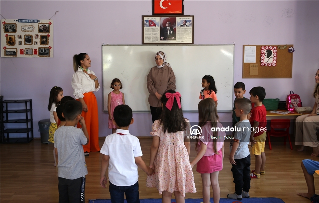 Muş'ta okullarda ilk zil "uyum" için çaldı