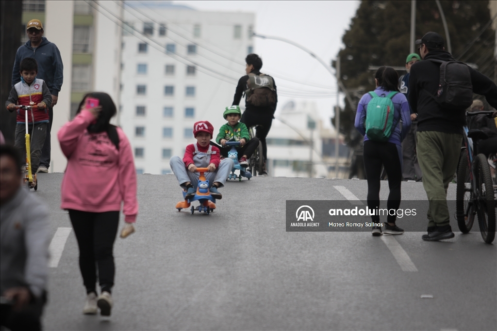 Pedestrian Day in Bolivia