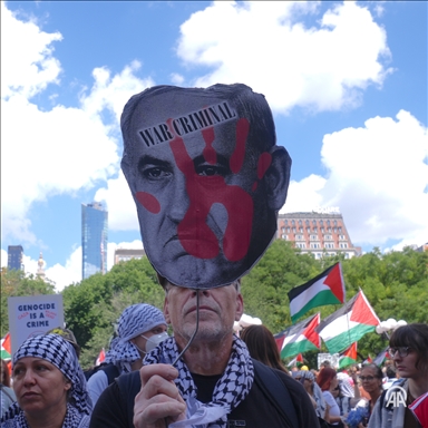 Pro-Palestinian Americans rally and march in NYC for Palestinians