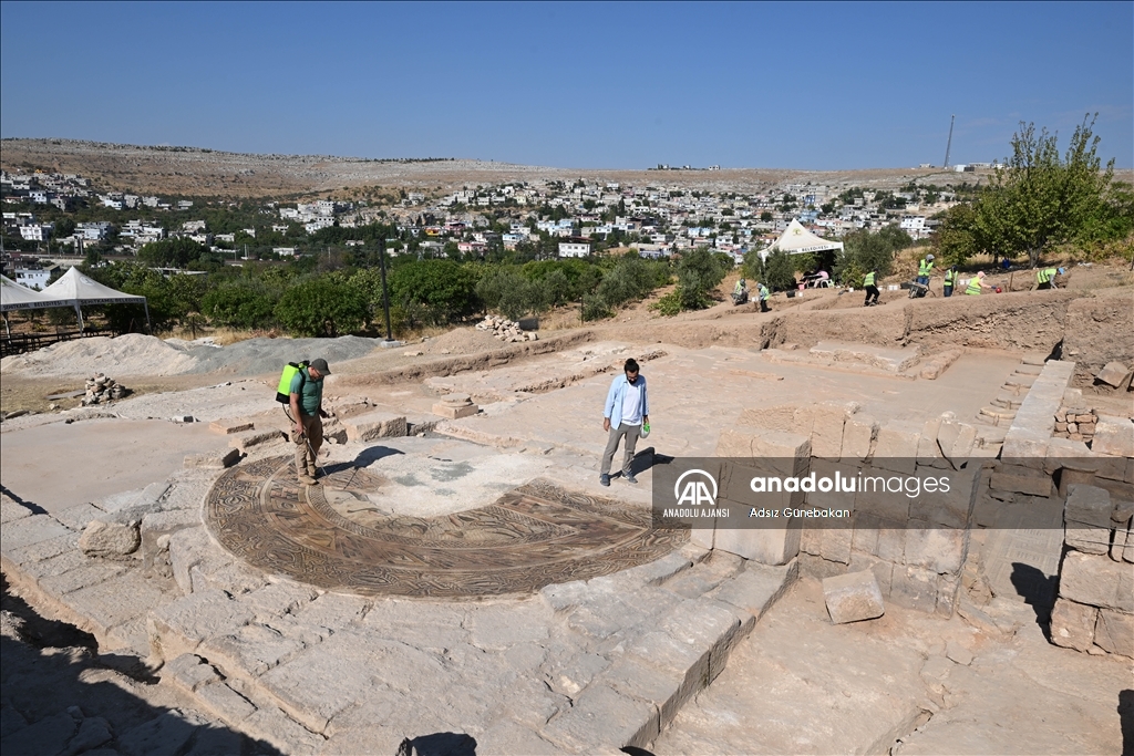 Dülük Antin Kenti'nde yer alan 1600 yıllık mozaikler turizme kazandırılacak