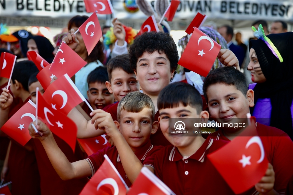 Yeni eğitim öğretim yılı başladı