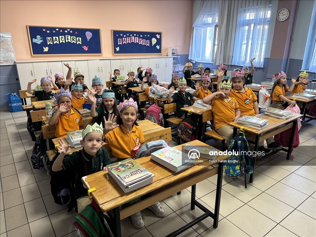 Yeni eğitim öğretim yılı başladı