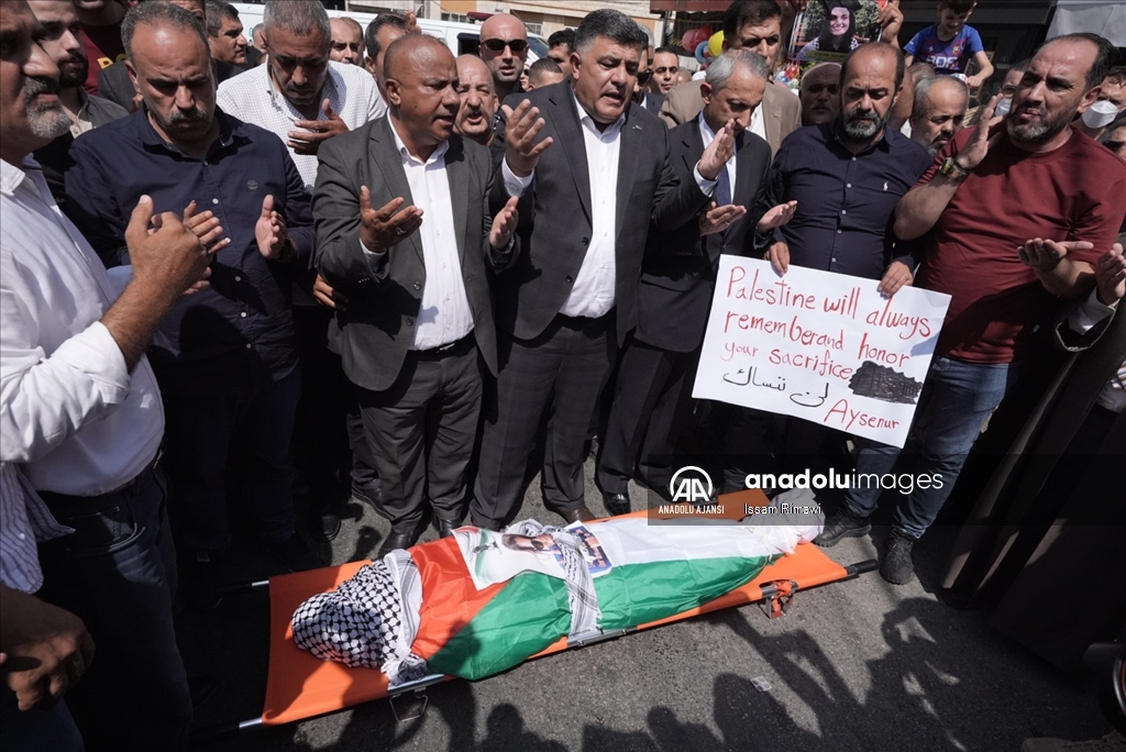 İsrail güçlerinin saldırısında hayatını kaybeden Ayşenur Ezgi Eygi için Nablus'ta tören düzenlendi