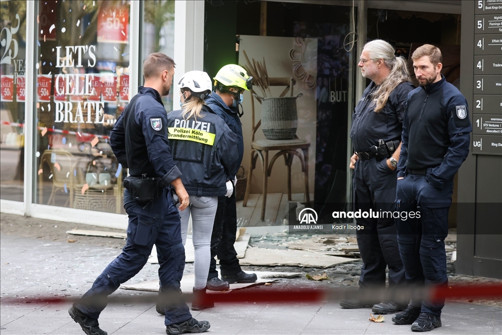 Almanya'nın Köln kentinde bir Türk'e ait eğlence mekanında patlama