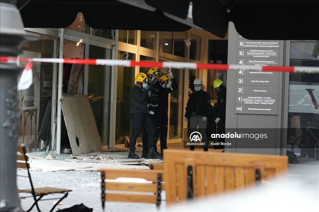 Almanya'nın Köln kentinde bir Türk'e ait eğlence mekanında patlama