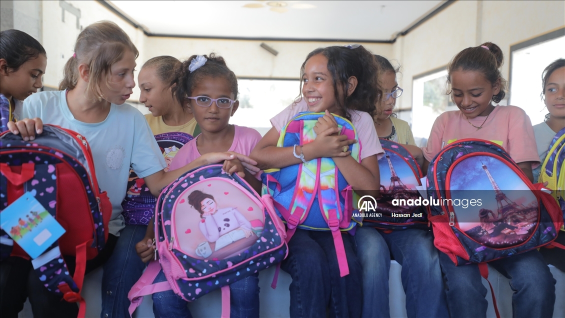 School bags and stationery supplies distributed to children in Gaza